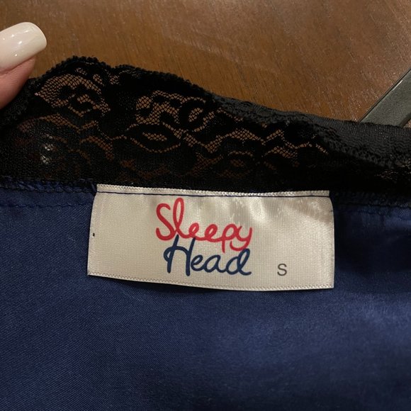 dark blue satin night gown - Picture 2 of 4